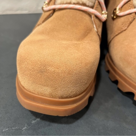 NWT Sorel sz 11 Joan of Artic wedge lace cozy booties - Picture 16 of 16